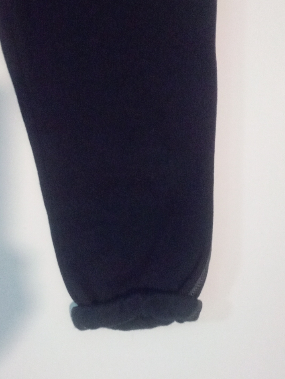 Soffe Black Sweatpants with Contrast Stitching Girls XL 16 New NWOT Rolled Cuffs - Picture 3 of 4